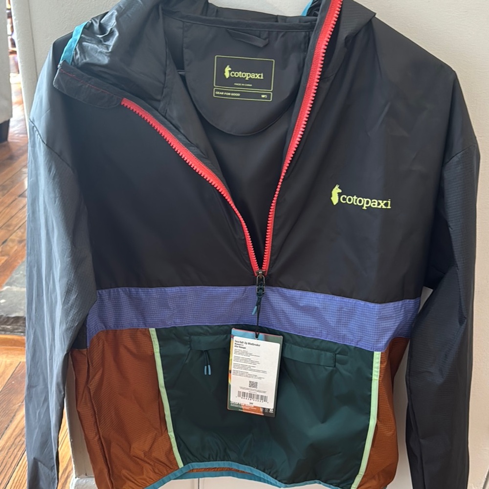 Cotopaxi Half Zip Windbreaker